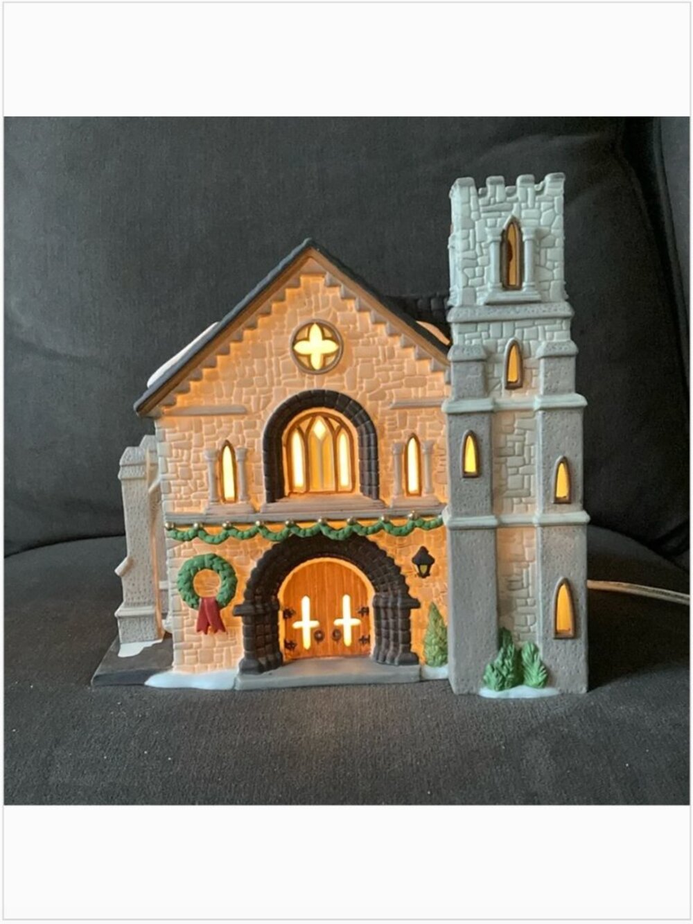 Department 56 - Dickens' Village Series - "Whittlesbourne Church"  5821-1